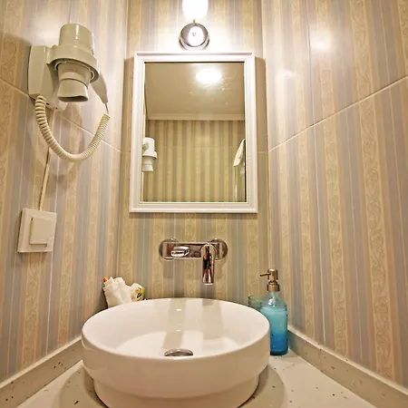 Denizyildizi Hotell *