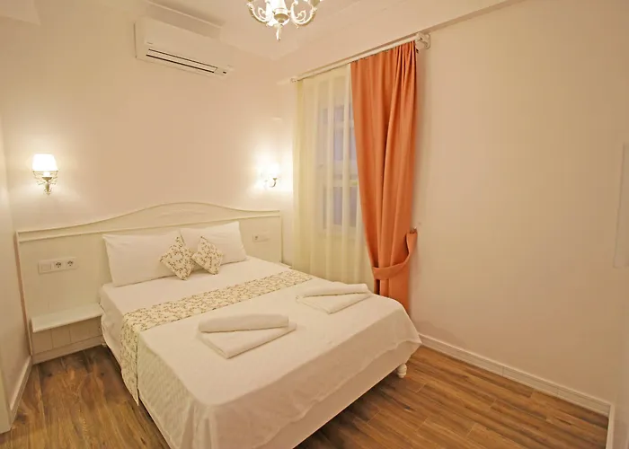 Denizyildizi Hotel *