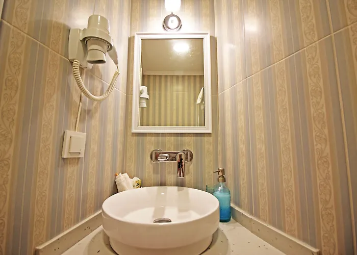 Denizyildizi Hotel *